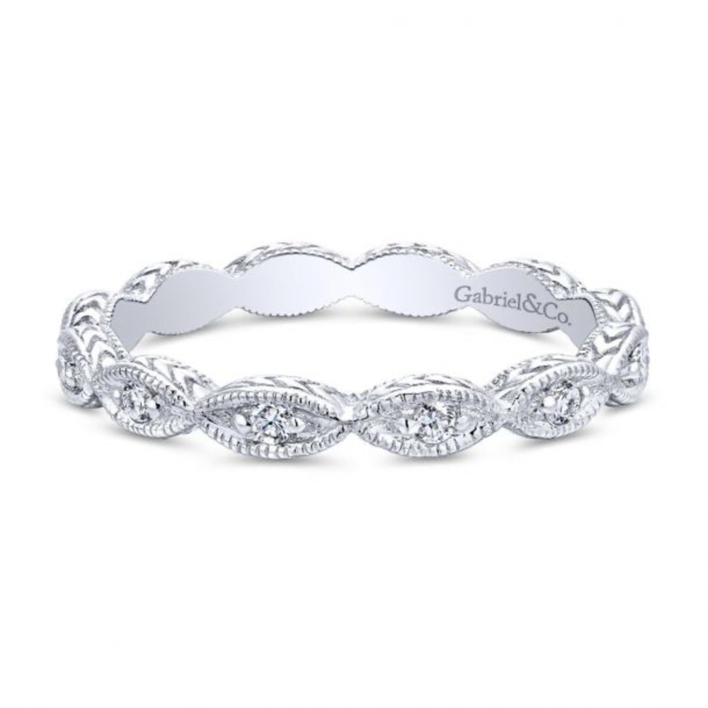 Gently used wedding band